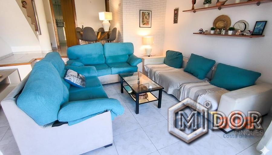DÚPLEX AMB JARDÍ A 240m DE LA PLATJA DE ST.POL -S'AGARÓ (2a LÍNIA DE MAR)