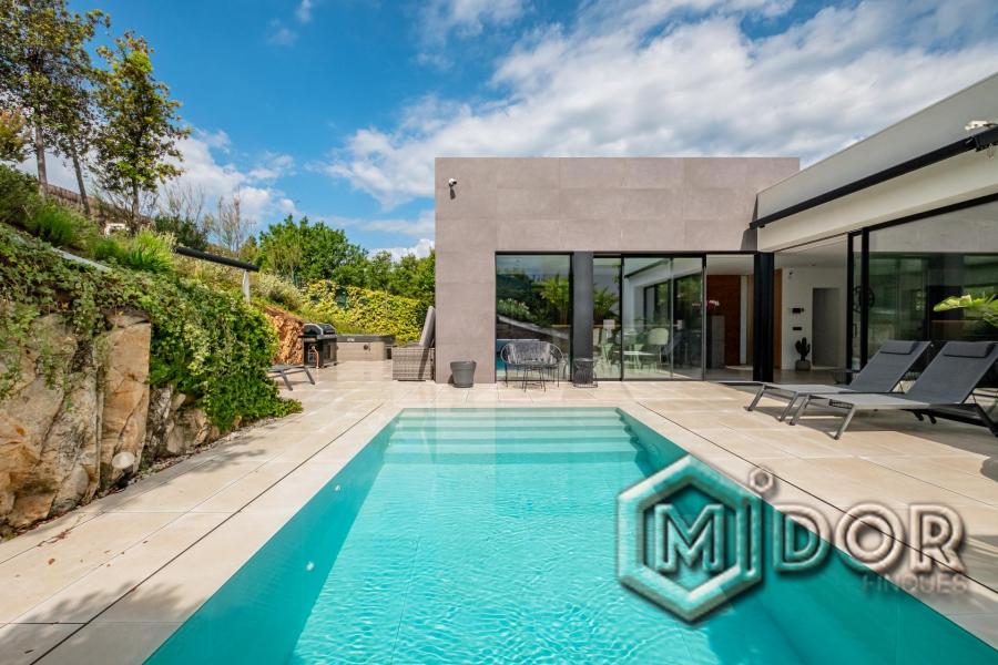 CASA AMB VISTES A MAR A PLATJA D'ARO (CIM D'ARO)