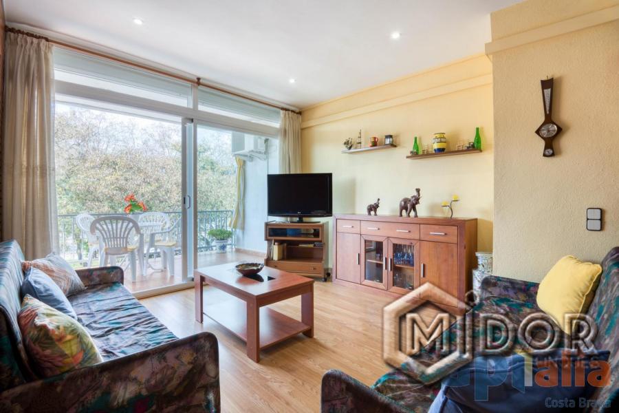 PENTHOUSE IN PLATJA D'ARO (CENTRAL AREA)