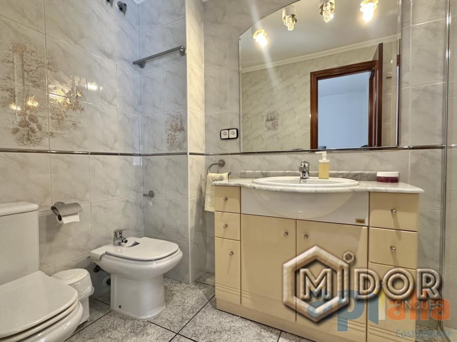 TOWNHOUSE IN THE HEART OF CASTELL-D'ARO