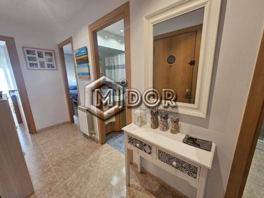 AMPLI I LLUMINÓS APARTAMENT A SANT FELIU DE GUÍXOLS (ZONA ESCLAT)