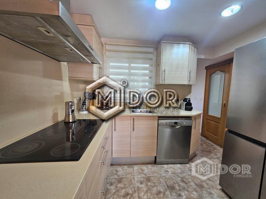 DUPLEX AMB TERRASSA A SANT FELIU DE GUÍXOLS