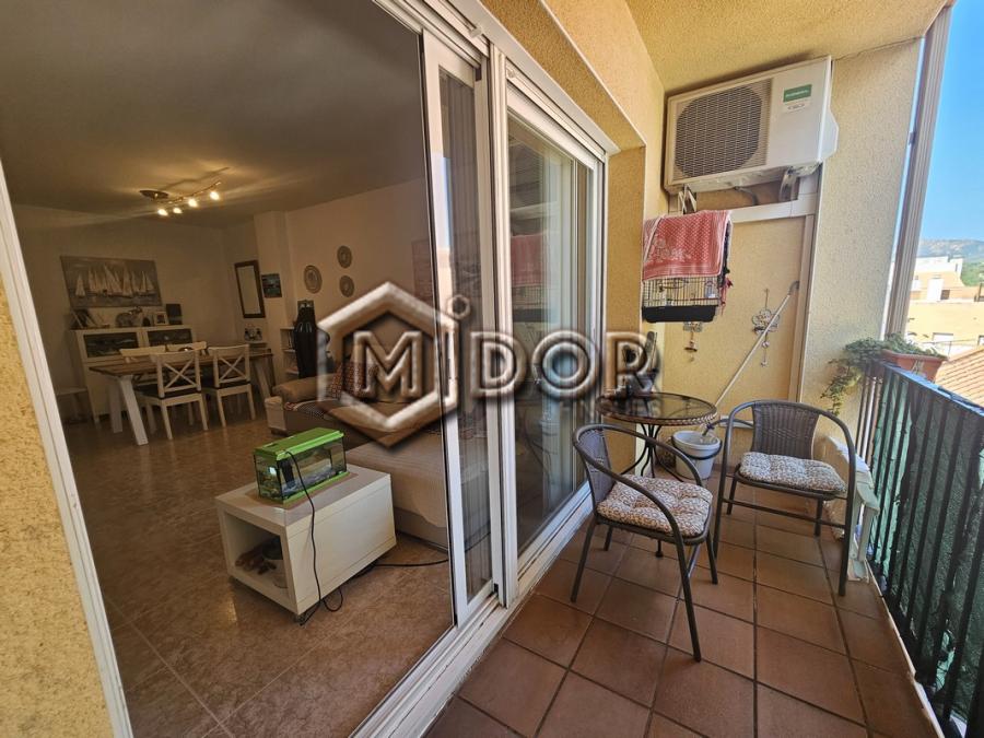 AMPLI I LLUMINÓS APARTAMENT A SANT FELIU DE GUÍXOLS (ZONA ESCLAT)