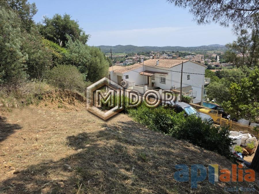 PLOT IN MAS AMBRÓS (CALONGE)